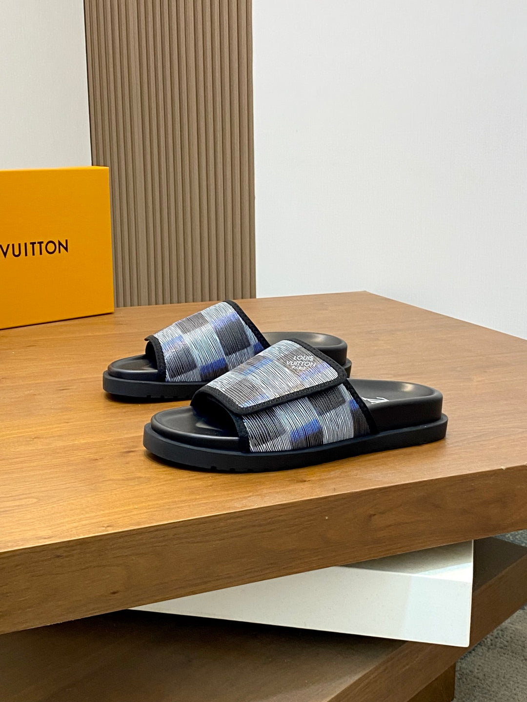 LuxluxHouse Best Quality Sandals Louis Vuitton