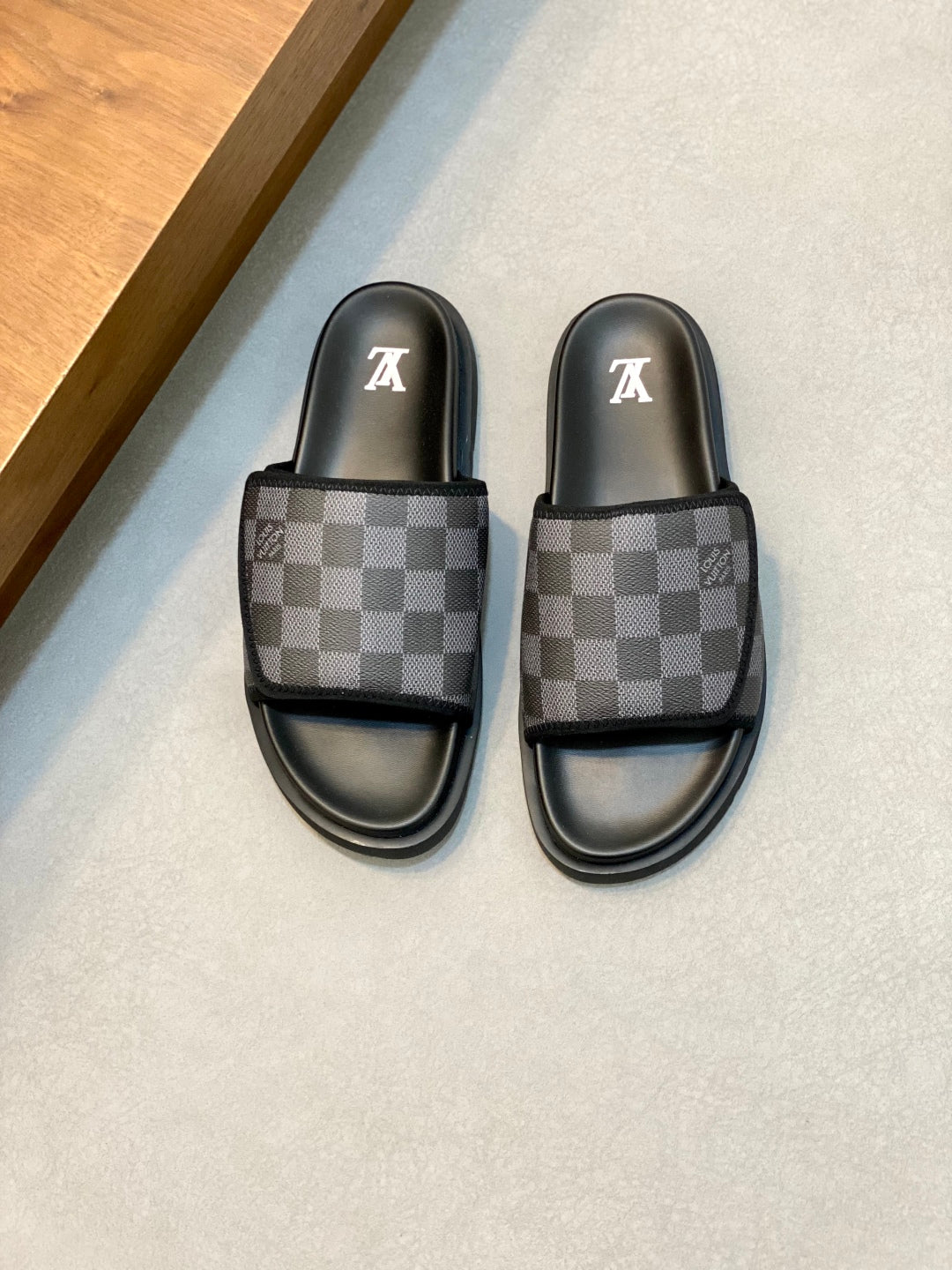 LuxluxHouse Best Quality Sandals Louis Vuitton