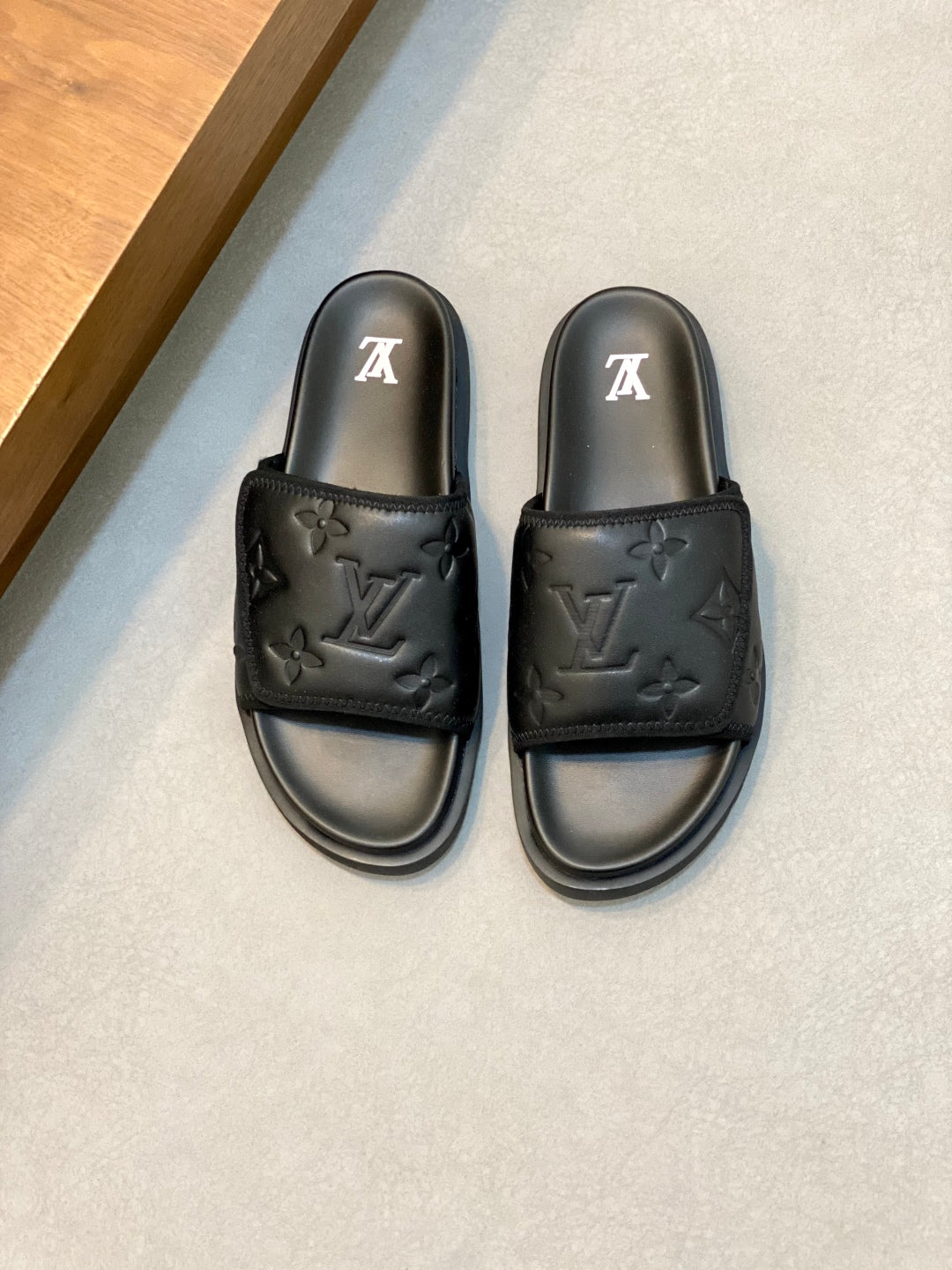 LuxluxHouse Best Quality Sandals Louis Vuitton
