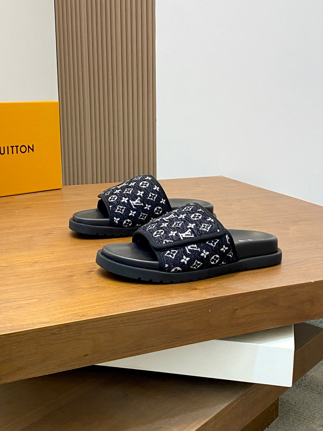 LuxluxHouse Best Quality Sandals Louis Vuitton