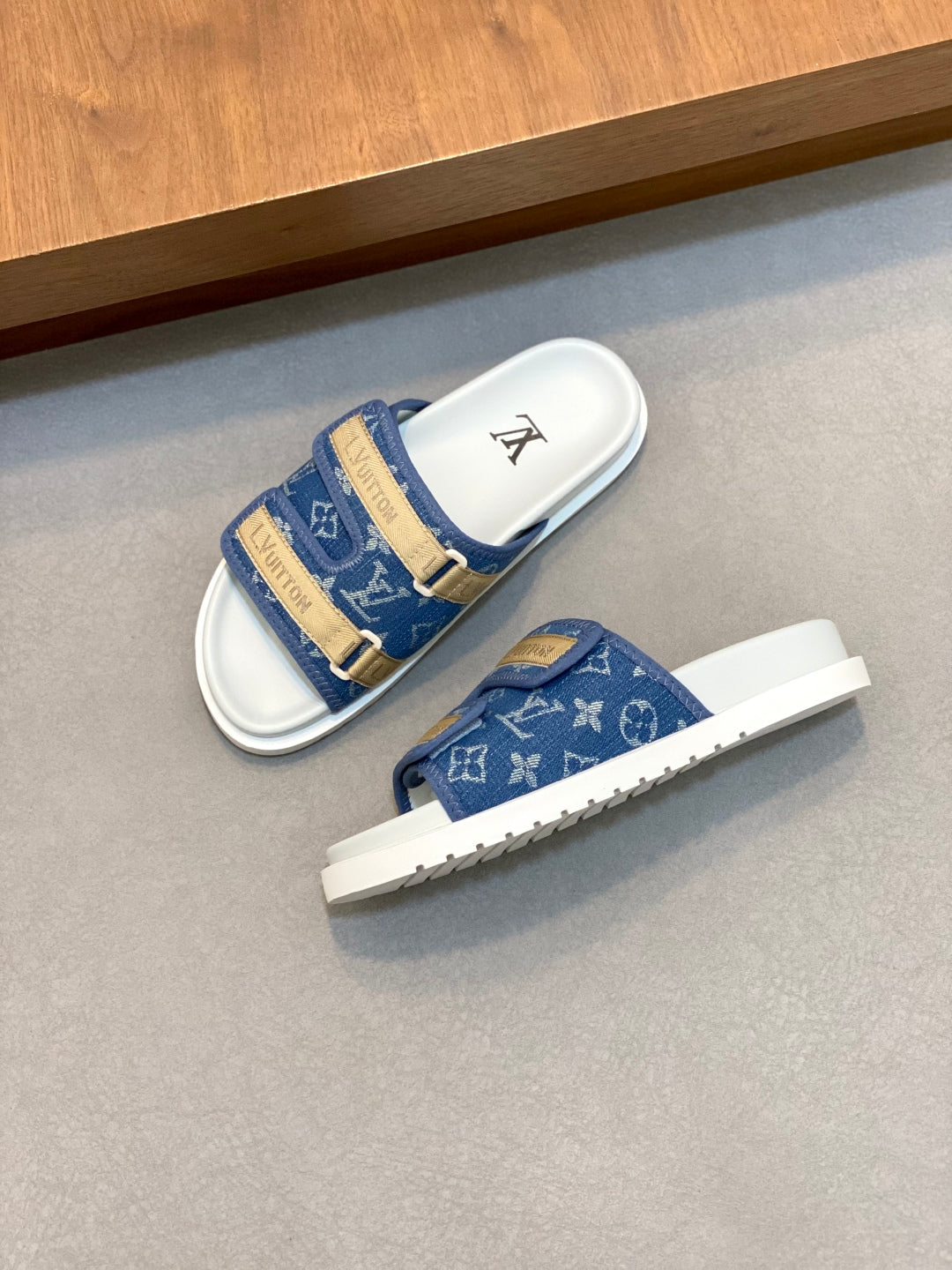 LuxluxHouse Best Quality Sandals Louis Vuitton