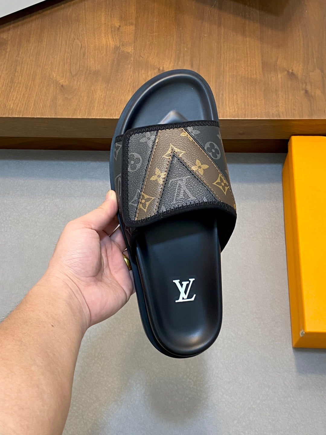 LuxluxHouse Best Quality Sandals Louis Vuitton