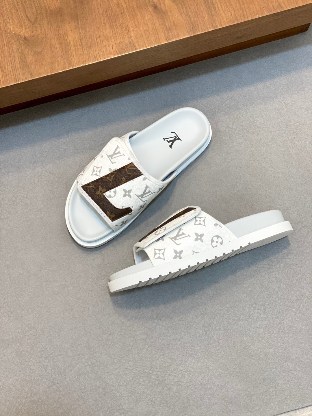 LuxluxHouse Best Quality Sandals Louis Vuitton