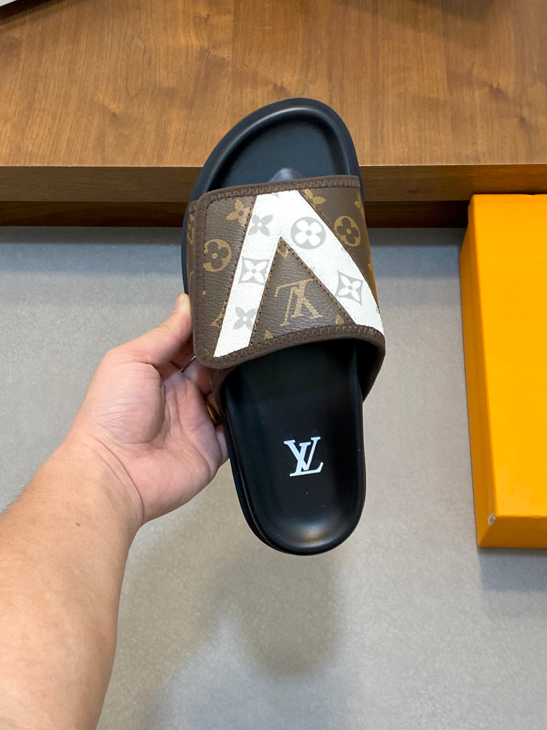 LuxluxHouse Best Quality Sandals Louis Vuitton