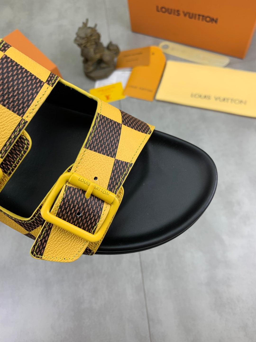 LuxluxHouse Best Quality Sandals Louis Vuitton