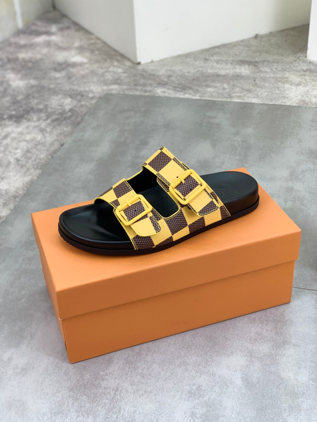 LuxluxHouse Best Quality Sandals Louis Vuitton