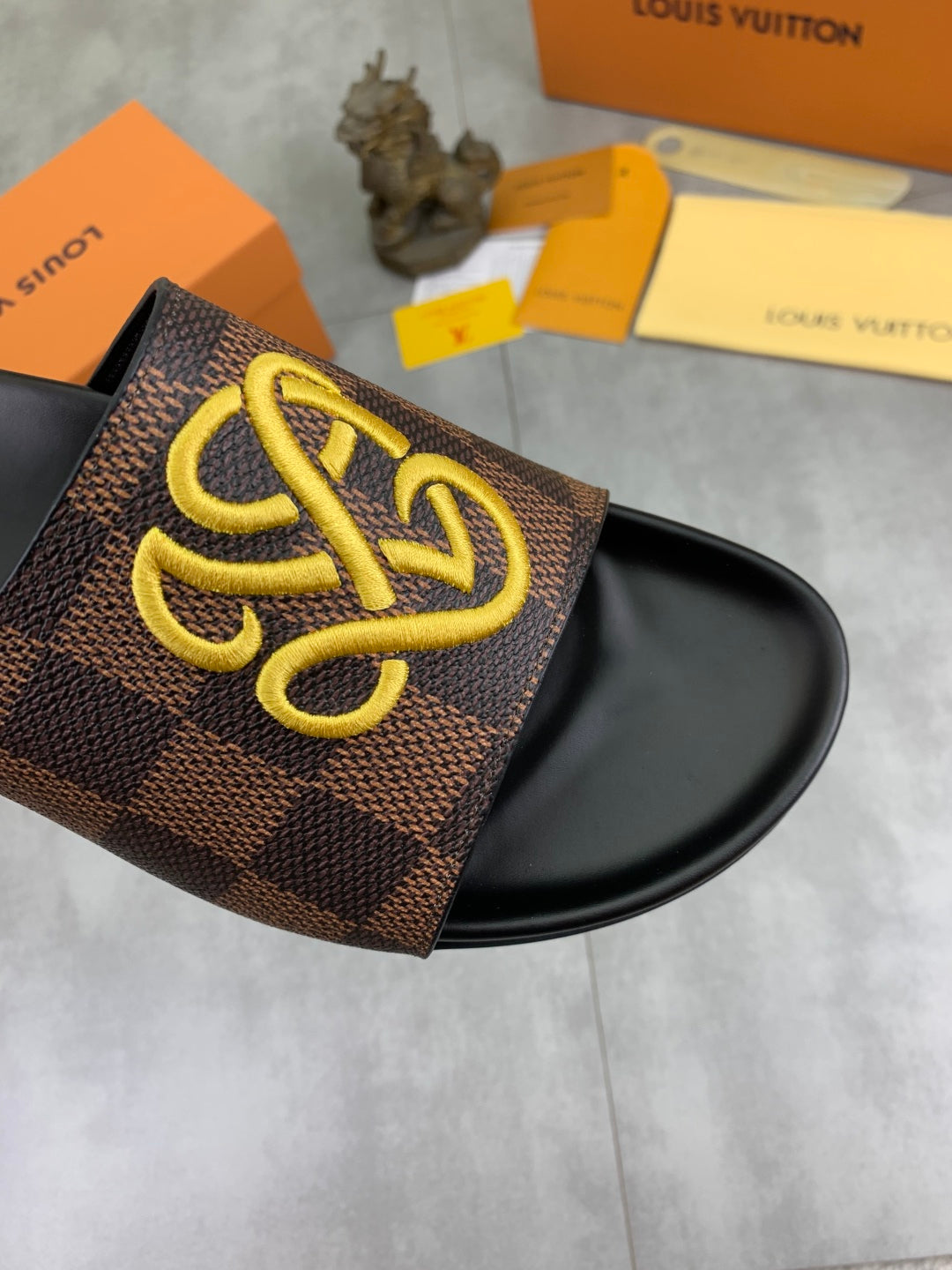LuxluxHouse Best Quality Sandals Louis Vuitton