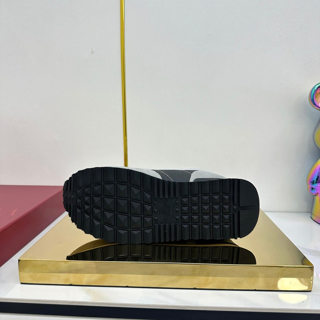 LuxluxHouse Best Quality Valentino Women Shoes