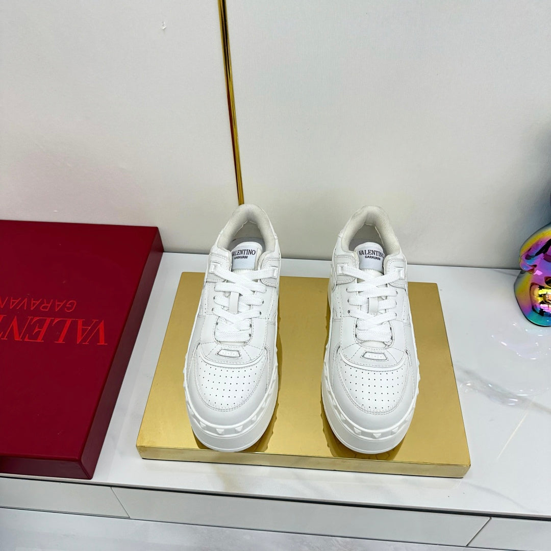 LuxluxHouse Best Quality Valentino Women Shoes