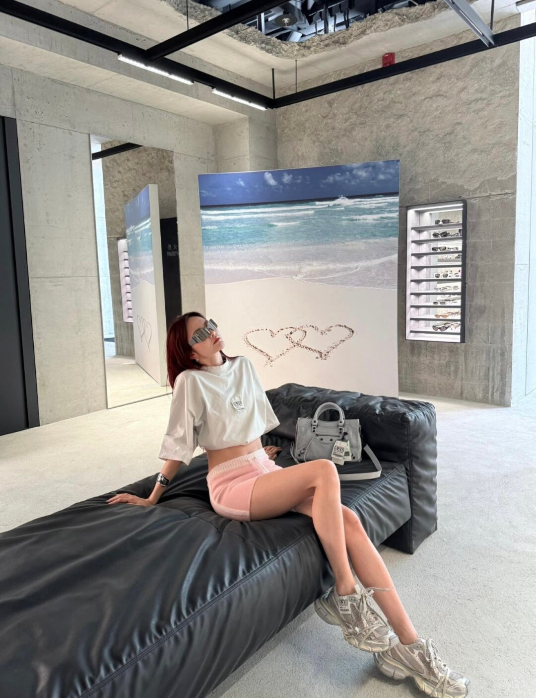 LuxluxHouse Best Quality Clothes Balenciaga T-shirt