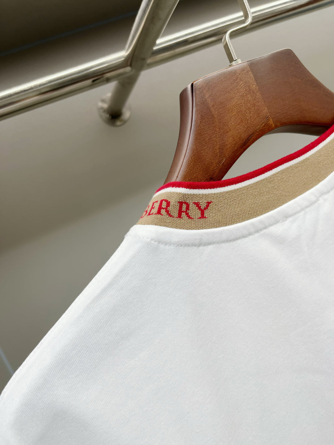 LuxluxHouse Best Quality Clothes Burberry T-shirt