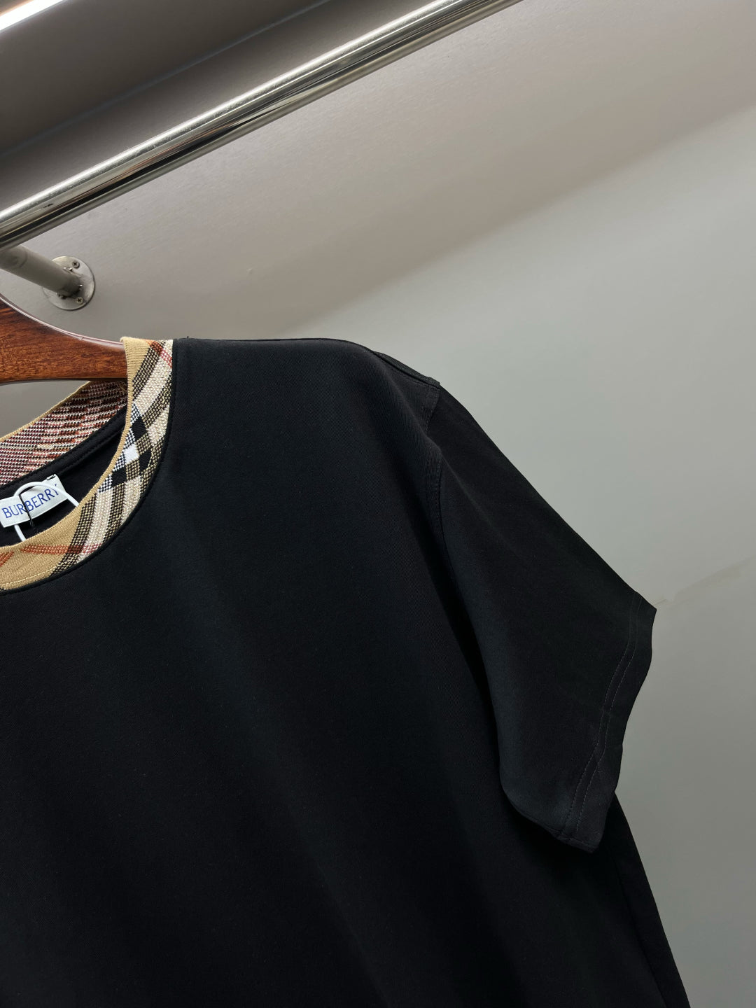 LuxluxHouse Best Quality Clothes Burberry T-shirt