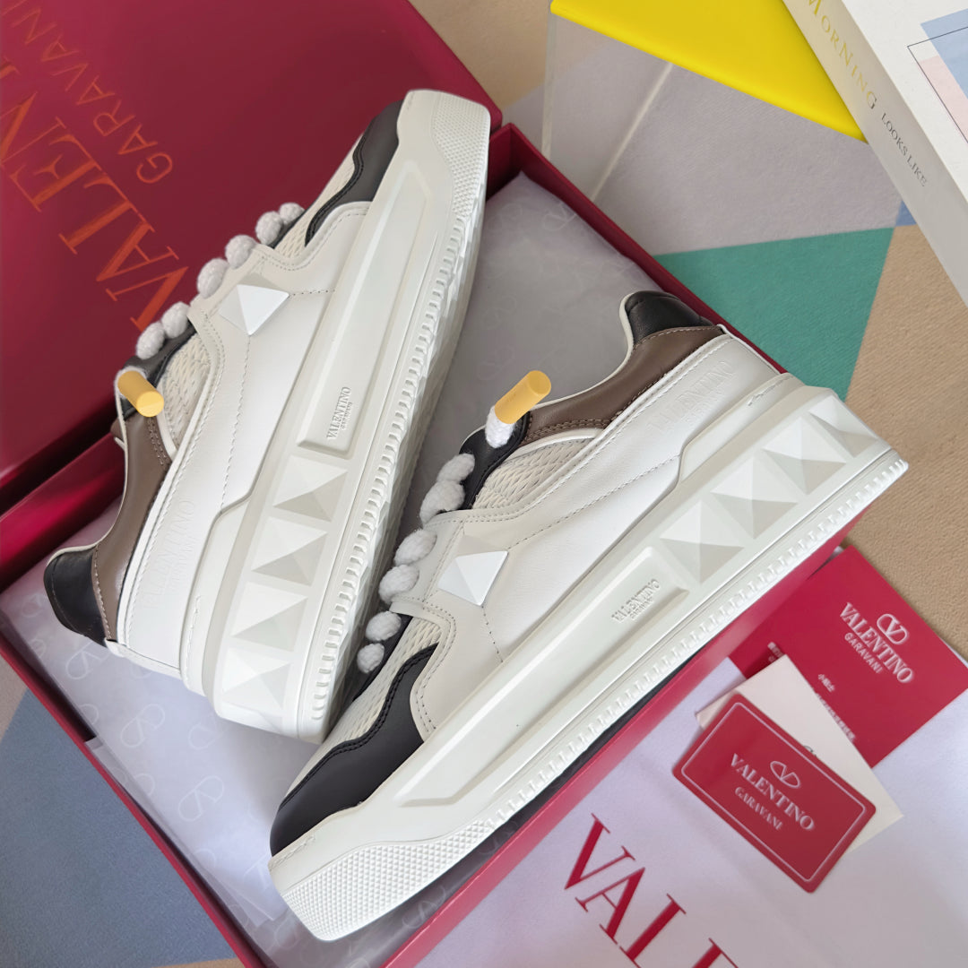 LuxluxHouse Best Quality Valentino Women Shoes