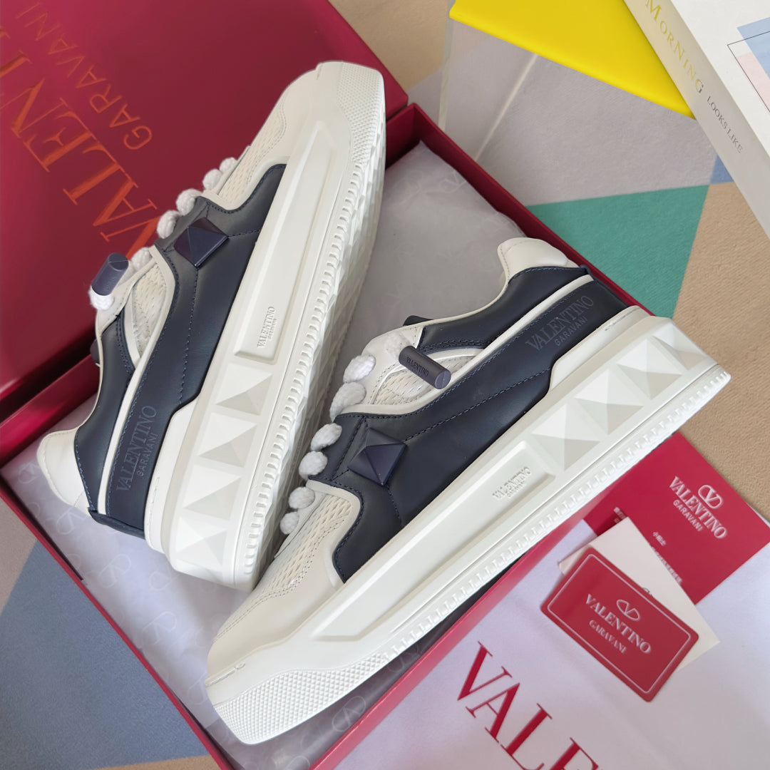 LuxluxHouse Best Quality Valentino Women Shoes