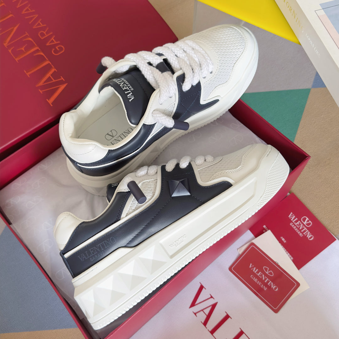 LuxluxHouse Best Quality Valentino Women Shoes