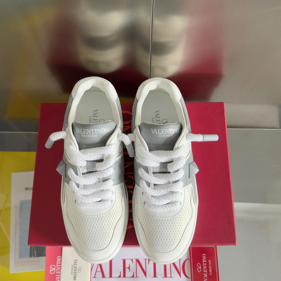 LuxluxHouse Best Quality Valentino Women Shoes