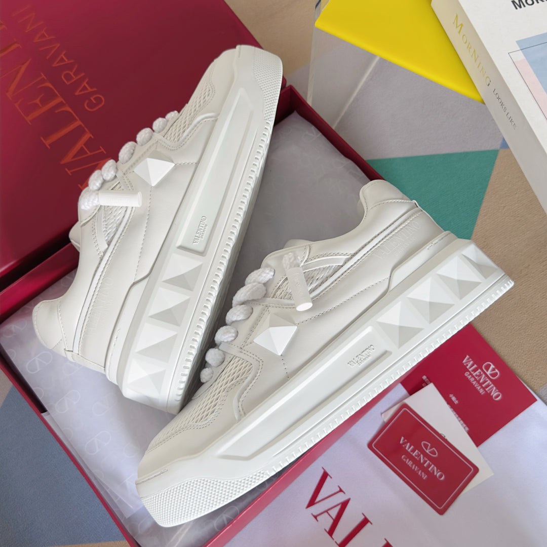 LuxluxHouse Best Quality Valentino Women Shoes