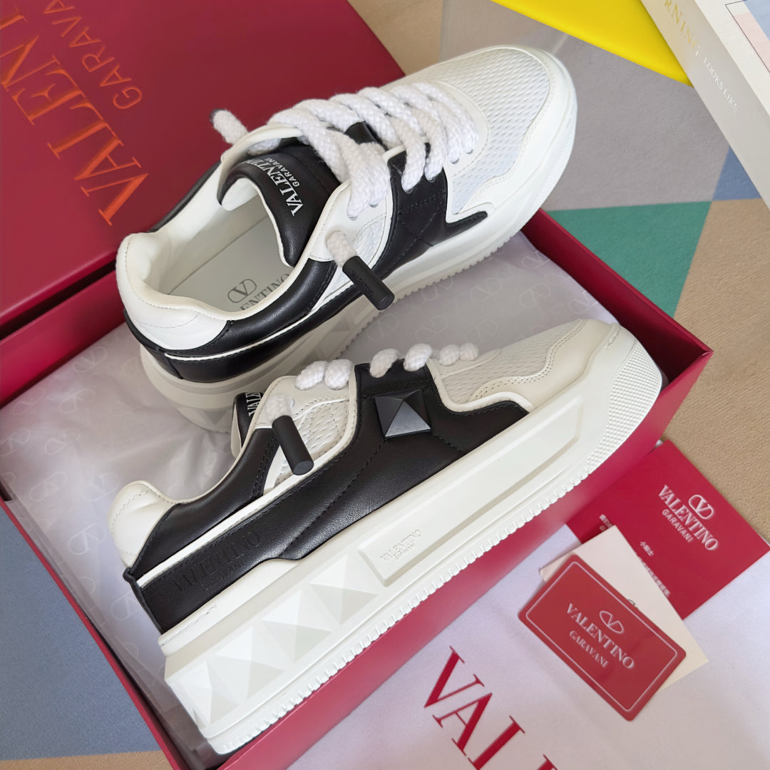 LuxluxHouse Best Quality Valentino Women Shoes