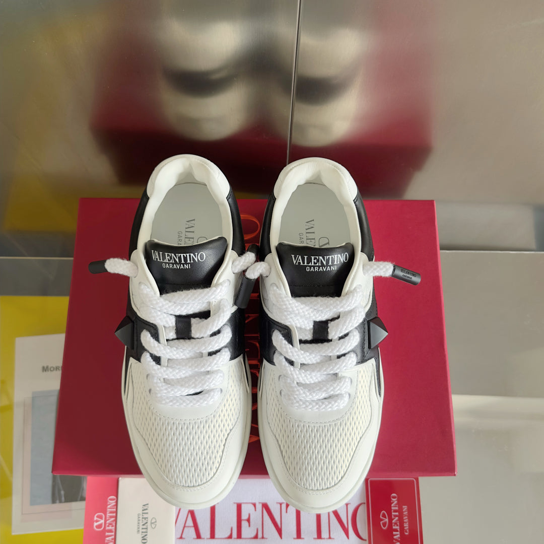 LuxluxHouse Best Quality Valentino Women Shoes