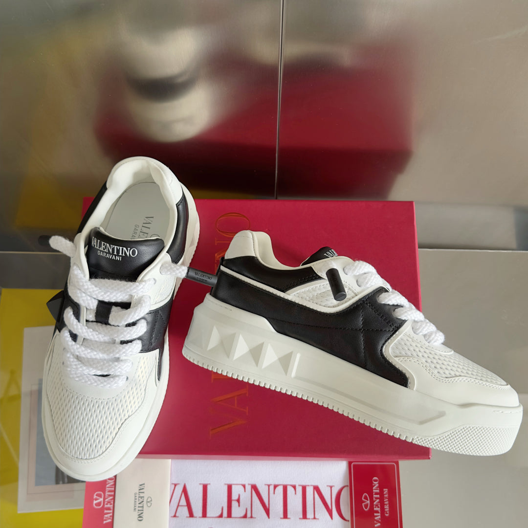 LuxluxHouse Best Quality Valentino Women Shoes