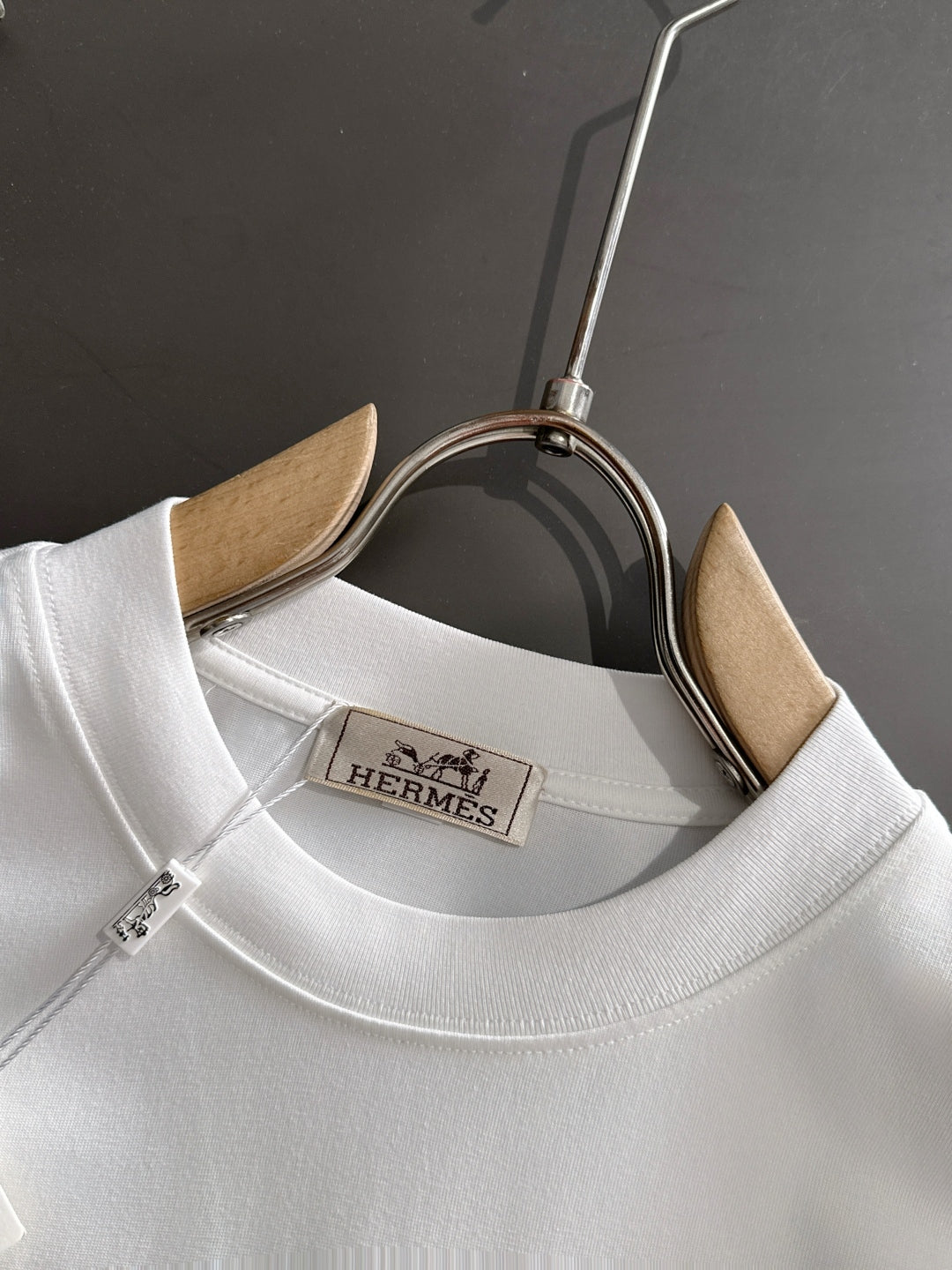 LuxluxHouse Best Quality Clothes Hermes T-shirt