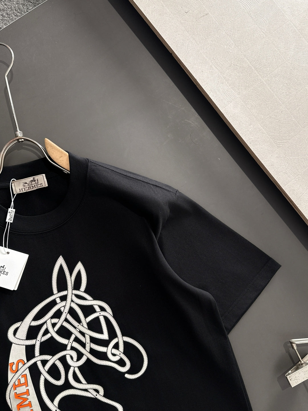 LuxluxHouse Best Quality Clothes Hermes T-shirt