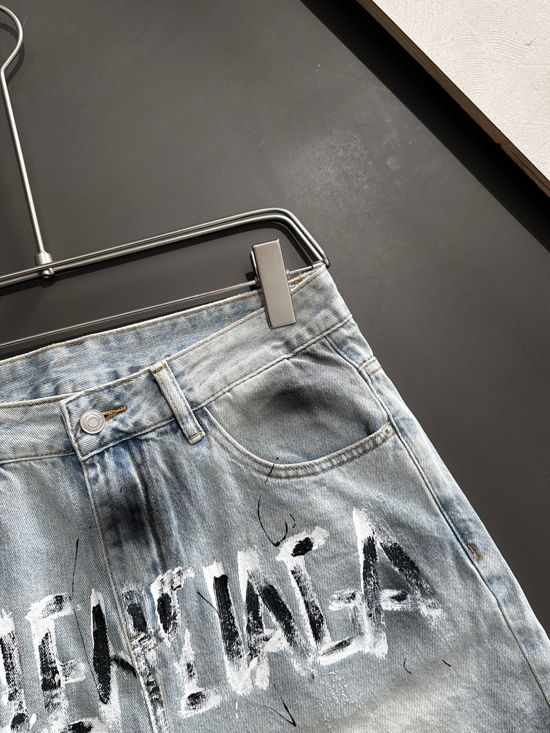 LuxluxHouse Best Quality Clothes Balenciaga Pants