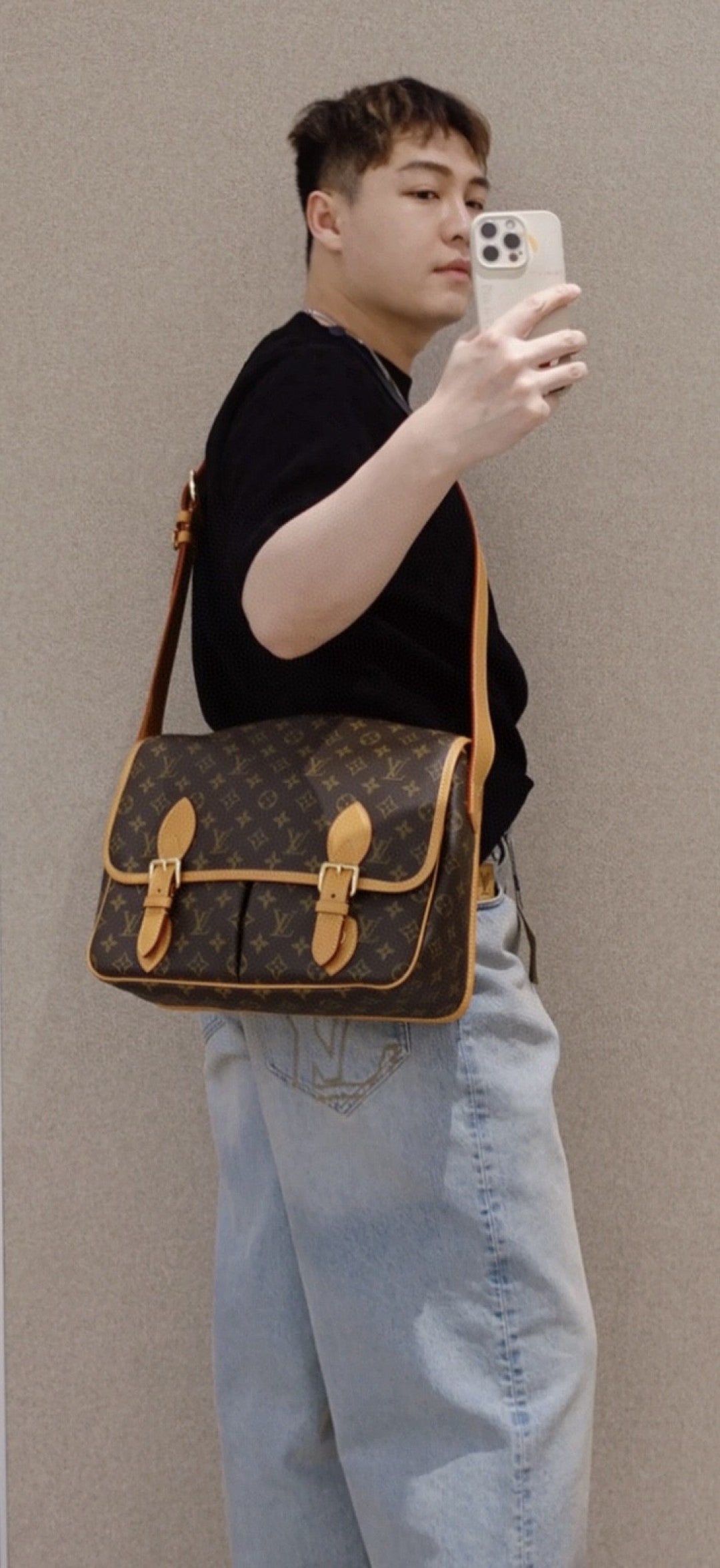 LuxluxHouse Best Quality Bags Louis Vuitton Men