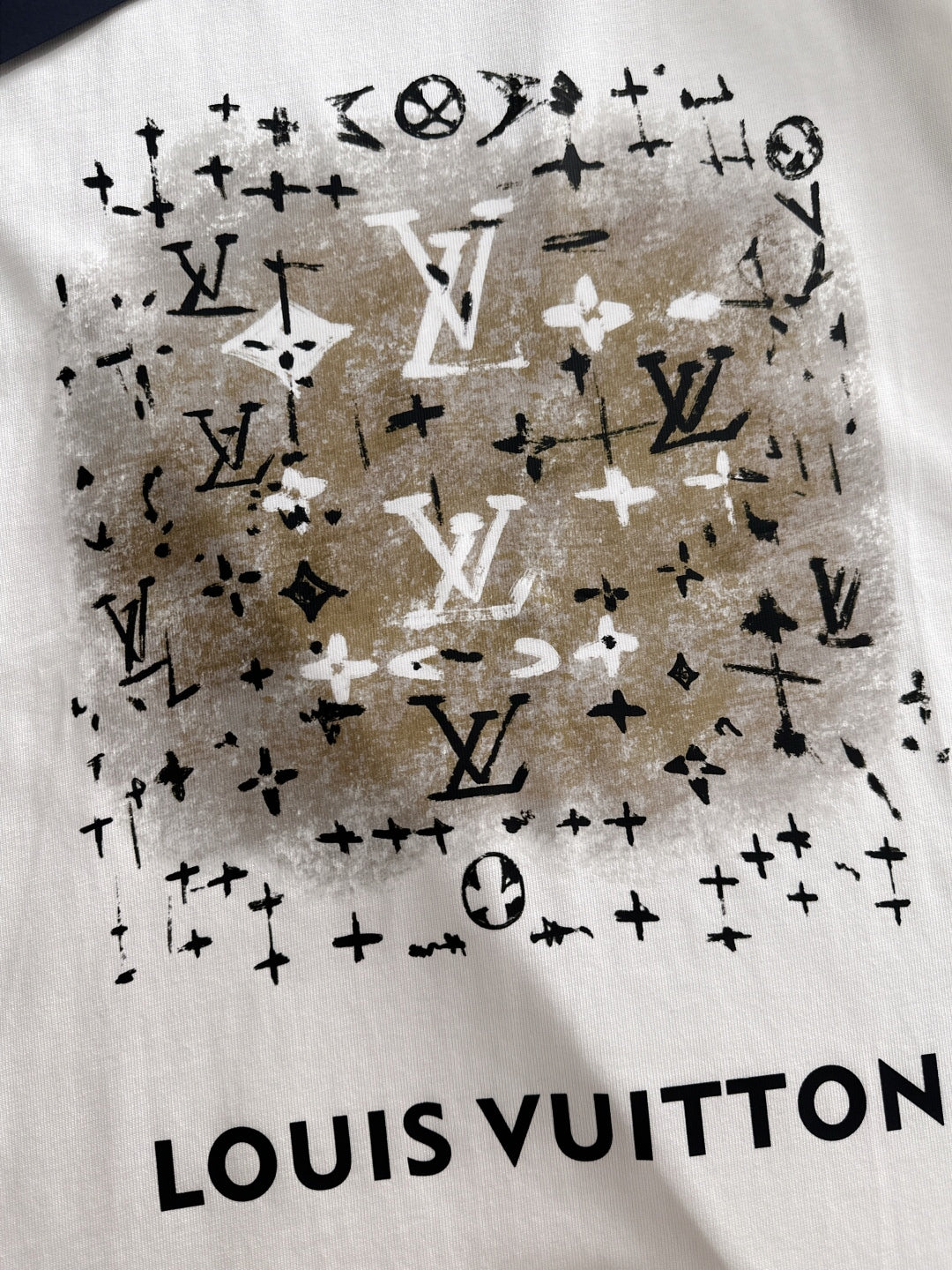 LuxluxHouse Best Quality Clothes T-shirt Louis Vuitton