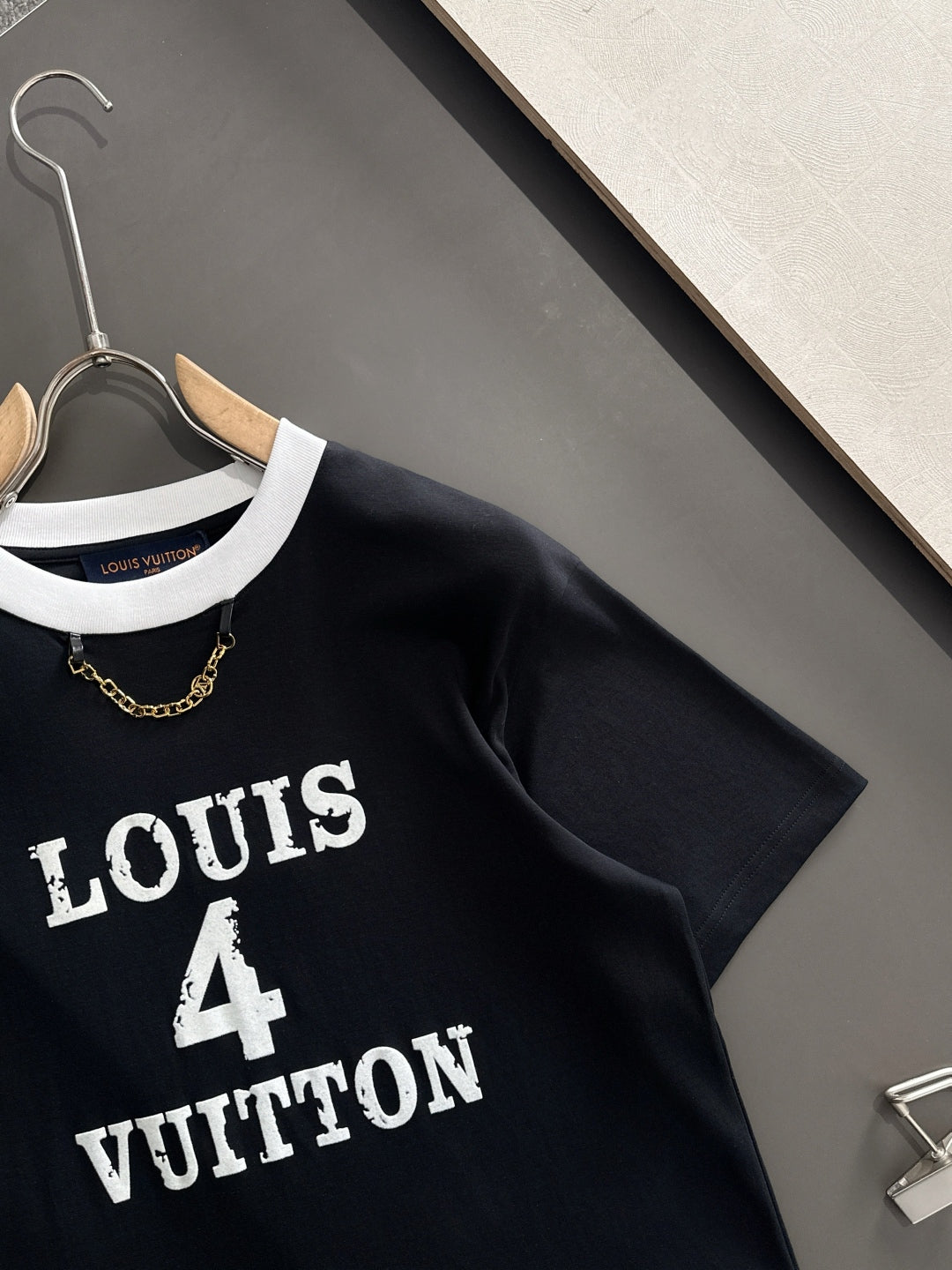 LuxluxHouse Best Quality Clothes T-shirt Louis Vuitton