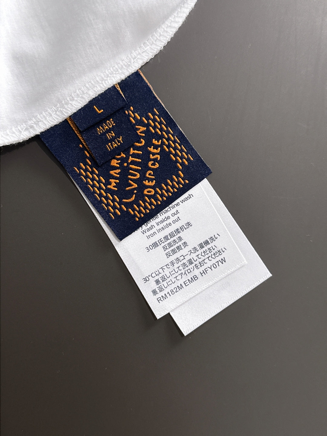 LuxluxHouse Best Quality Clothes T-shirt Louis Vuitton