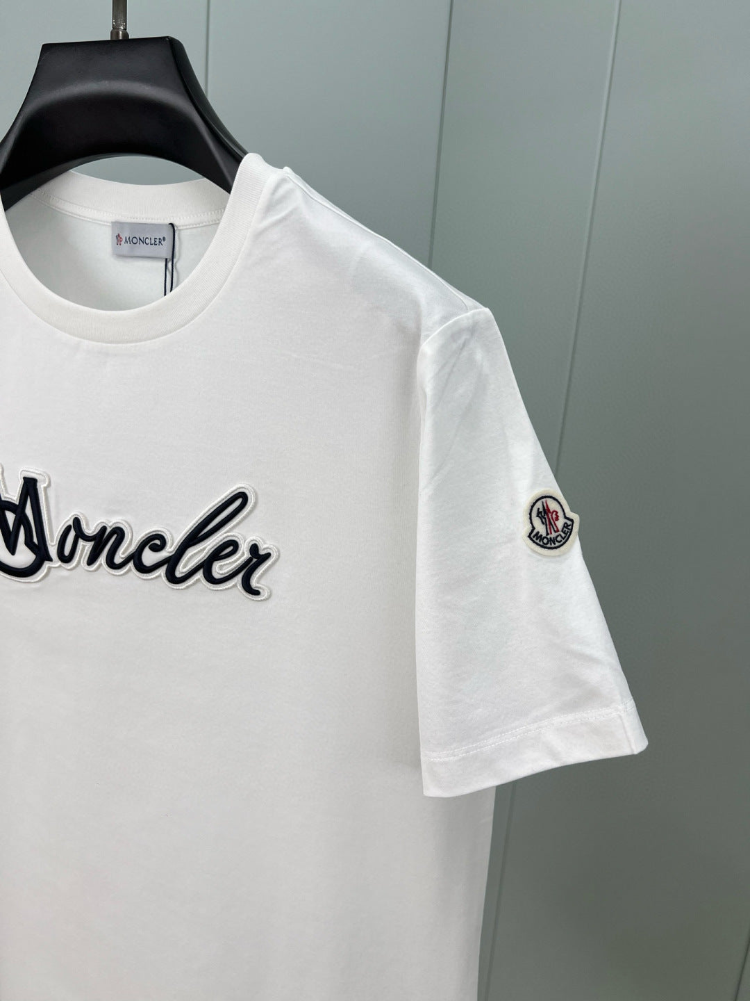 LuxluxHouse Best Quality Clothes T-shirt Moncler