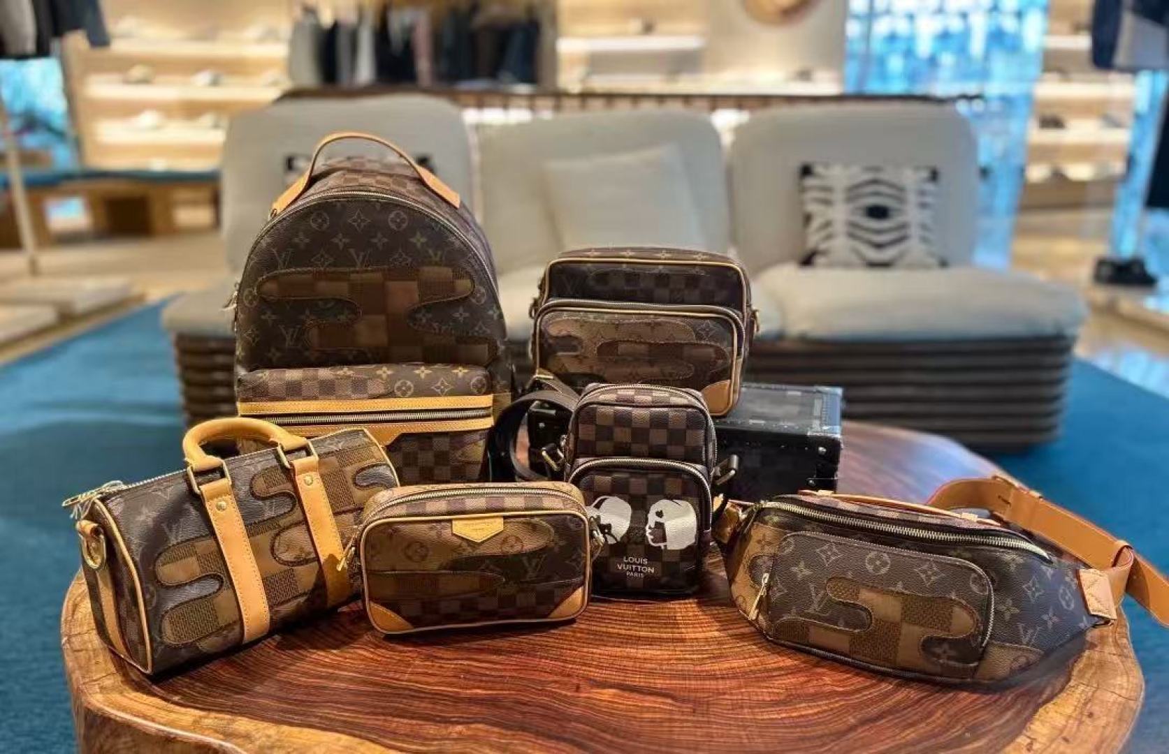 LuxluxHouse Best Quality Bags Louis Vuitton Men