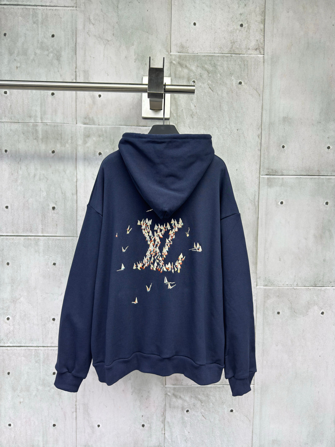 LuxluxHouse Best Quality Clothes Hoodie & Sweater Louis Vuitton