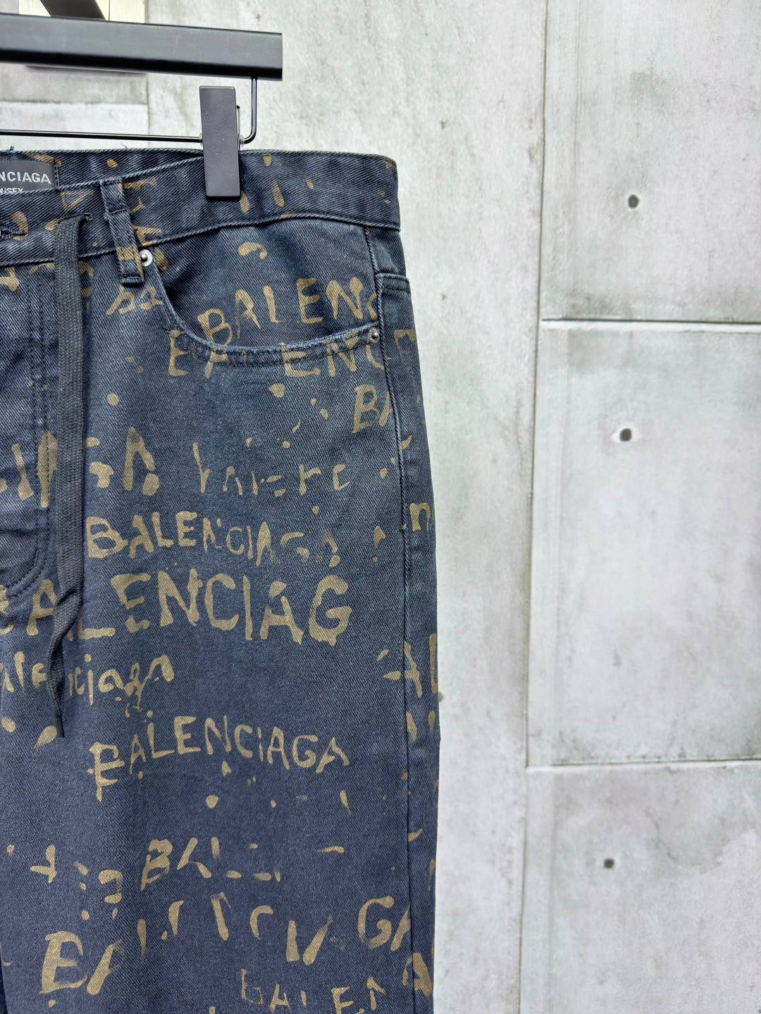LuxluxHouse Best Quality Clothes Balenciaga Pants