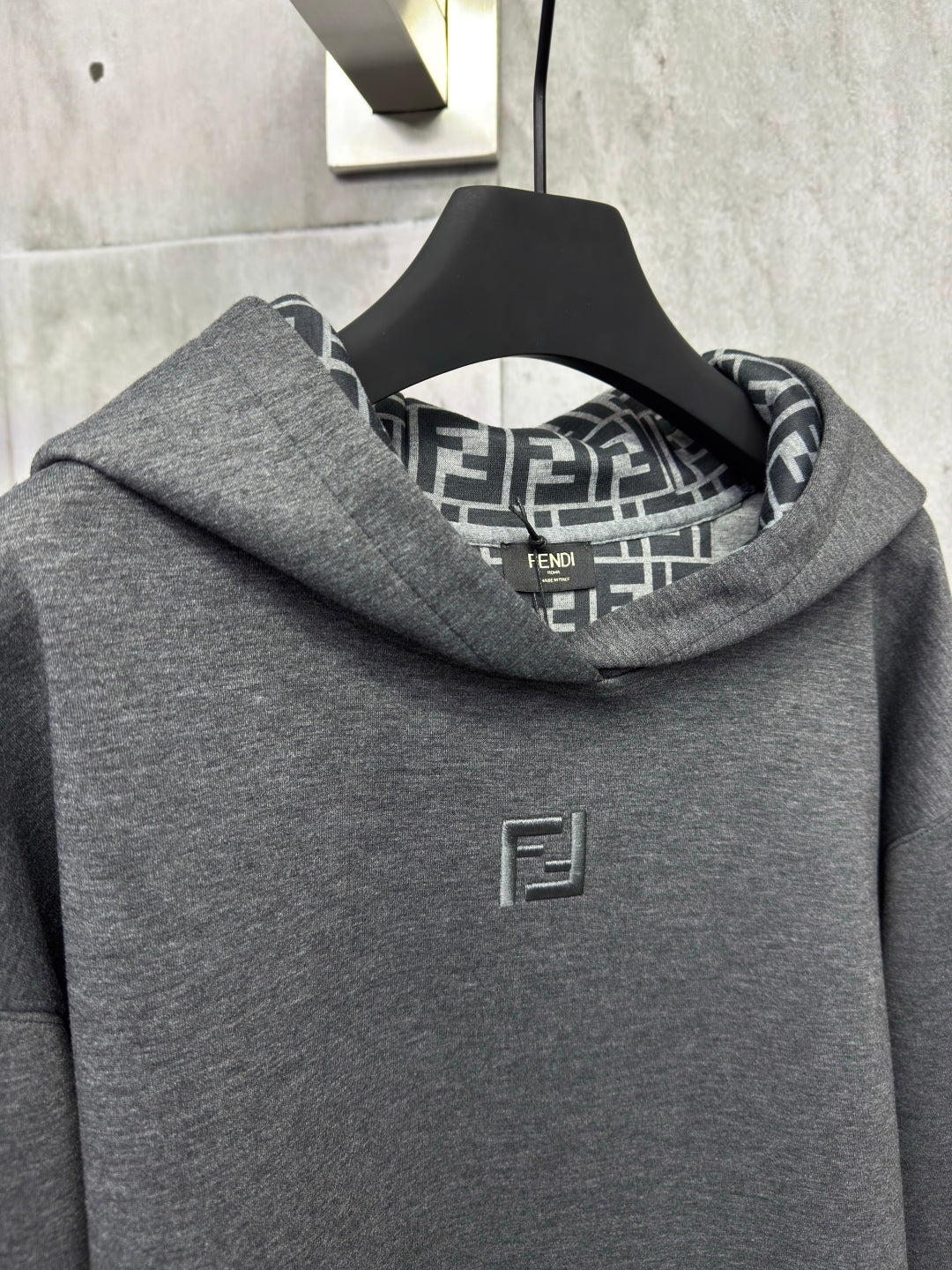 LuxluxHouse Best Quality Clothes Fendi Hoodie & Sweater