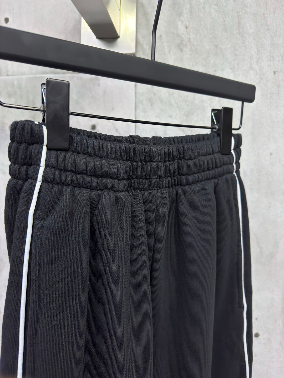 LuxluxHouse Best Quality Clothes Balenciaga Pants
