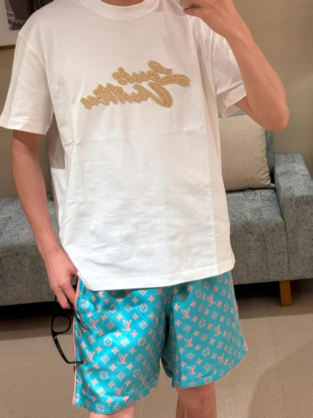 LuxluxHouse Best Quality Clothes T-shirt Louis Vuitton