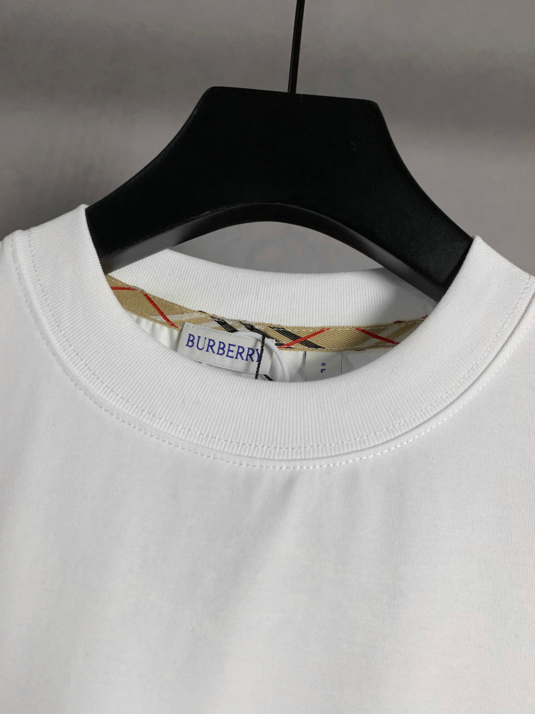 LuxluxHouse Best Quality Clothes Burberry T-shirt
