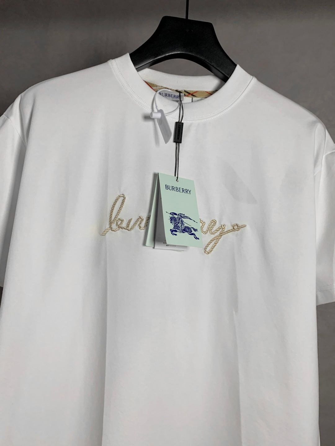 LuxluxHouse Best Quality Clothes Burberry T-shirt