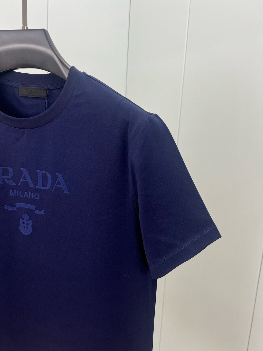 LuxluxHouse Best Quality Clothes T-shirt Prada