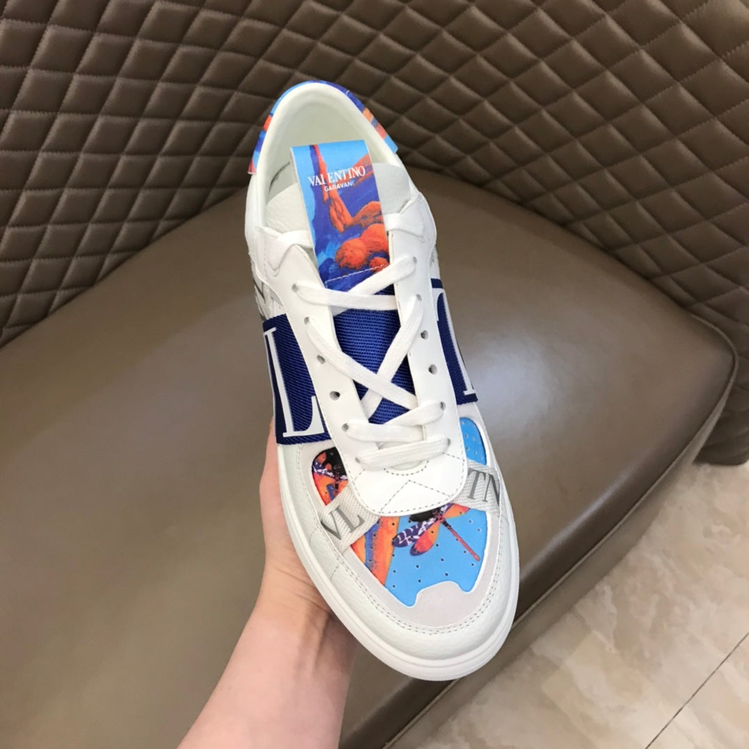 LuxluxHouse Best Quality Shoes Valentino