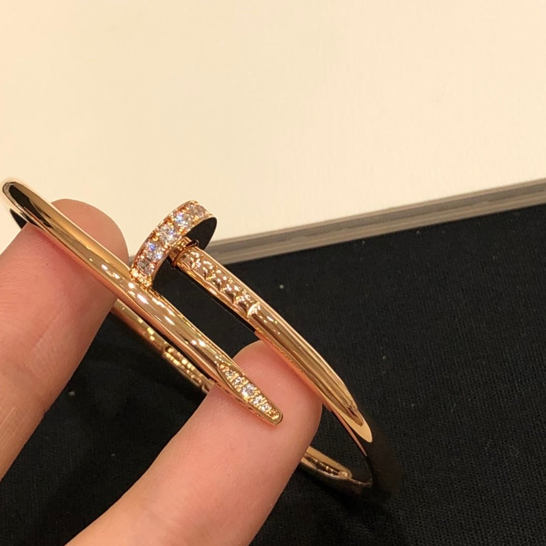 LuxluxHouse Best Quality Accessories Cartier