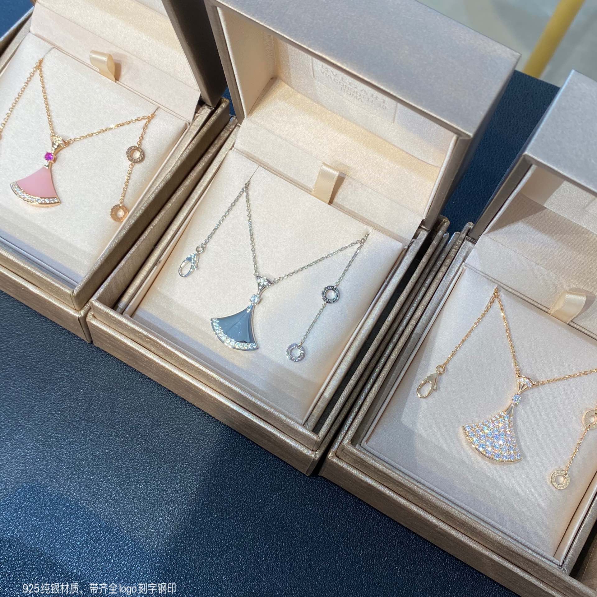 LuxluxHouse Best Quality Accessories Necklace  Bvlgari