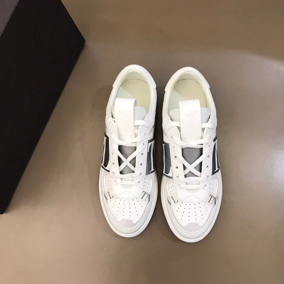 LuxluxHouse Best Quality Shoes Valentino