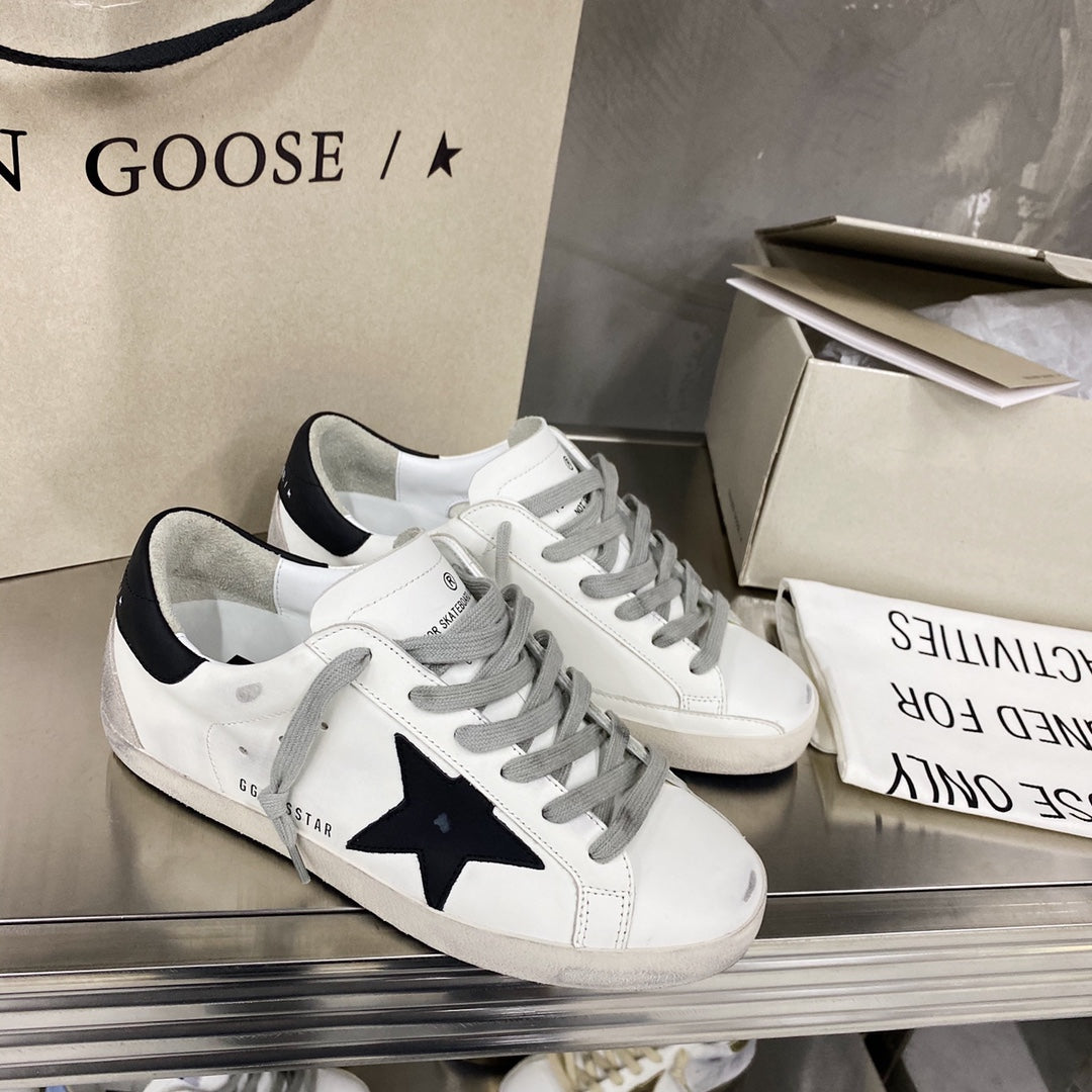 LuxluxHouse Best Quality Shoes Golden Goose