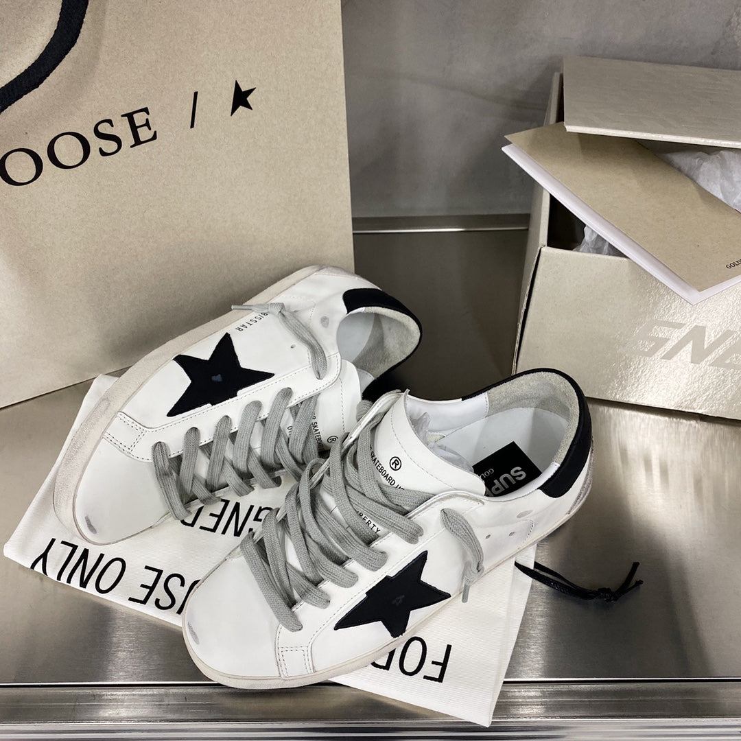 LuxluxHouse Best Quality Shoes Golden Goose