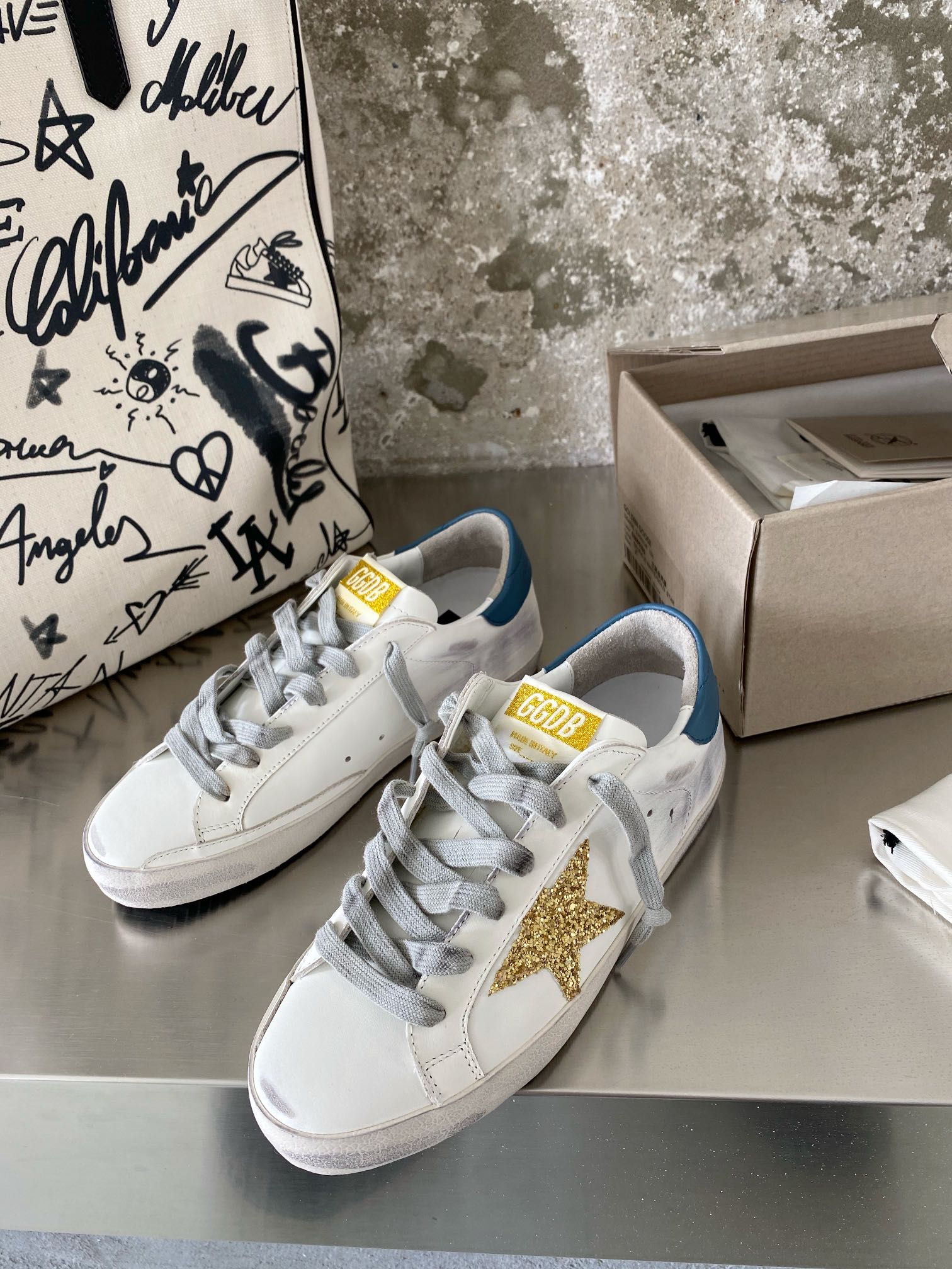 LuxluxHouse Best Quality Shoes Golden Goose