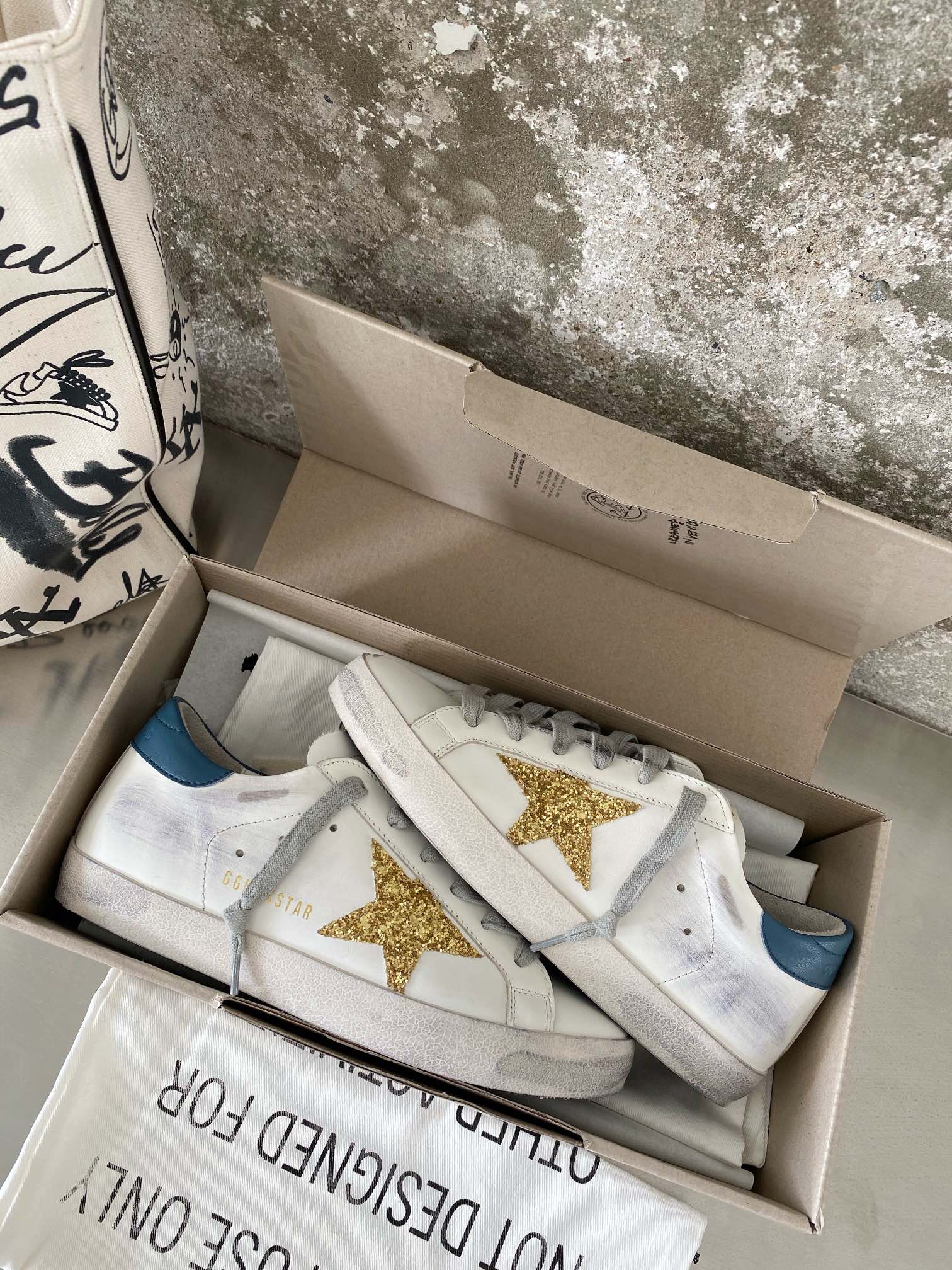 LuxluxHouse Best Quality Shoes Golden Goose