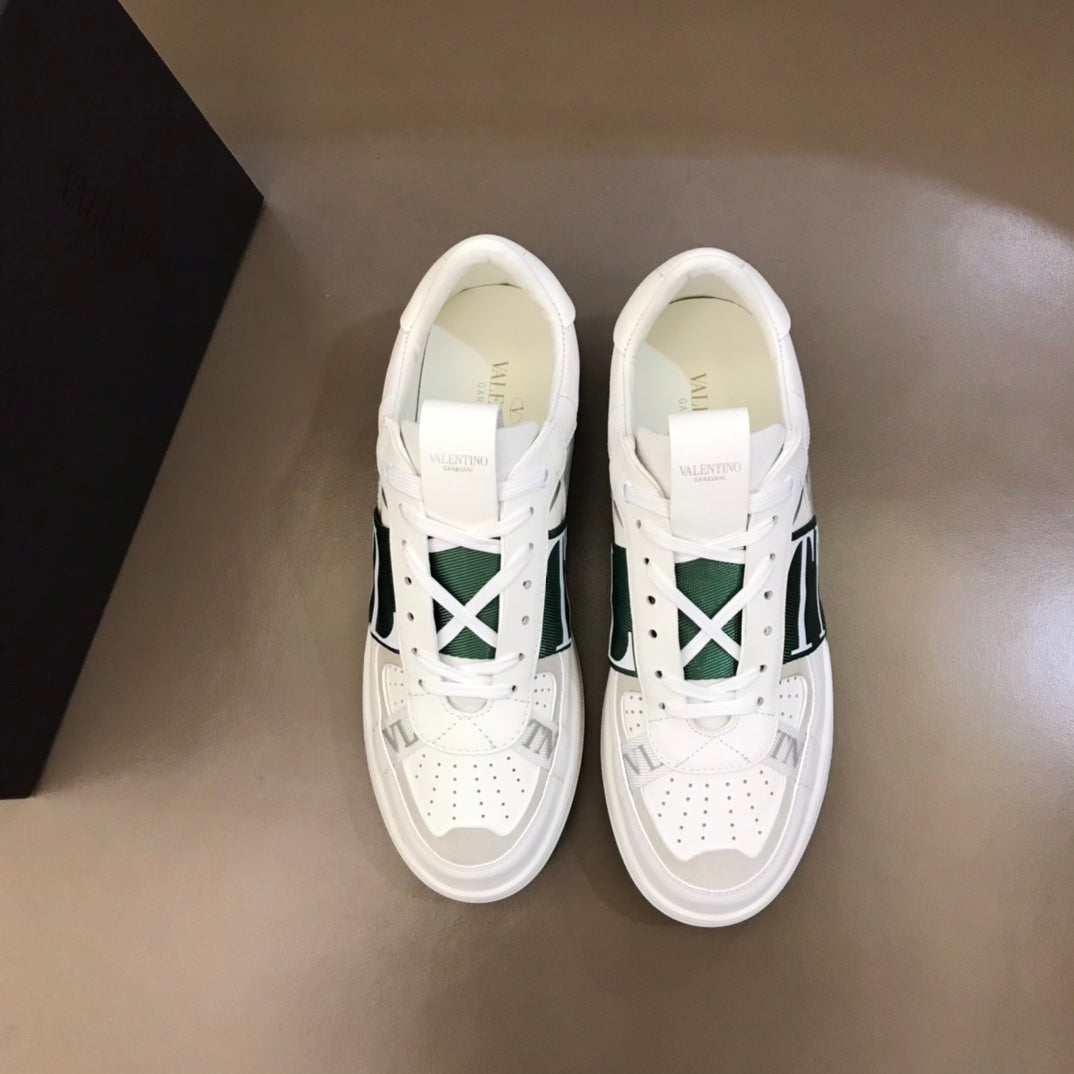 LuxluxHouse Best Quality Shoes Valentino